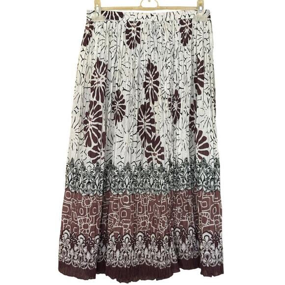 Vintage pleated floral maxiskirt, brown/white, large, peasant, festival, artsy - Picture 2 of 5